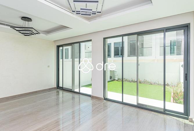 72305837 - صورة العقار 2