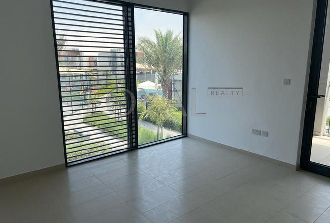 100385259 - Property Image 3