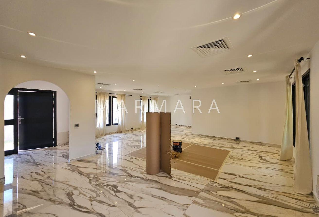 Renovated | Lovely Single story villa | Landscaped photo 10