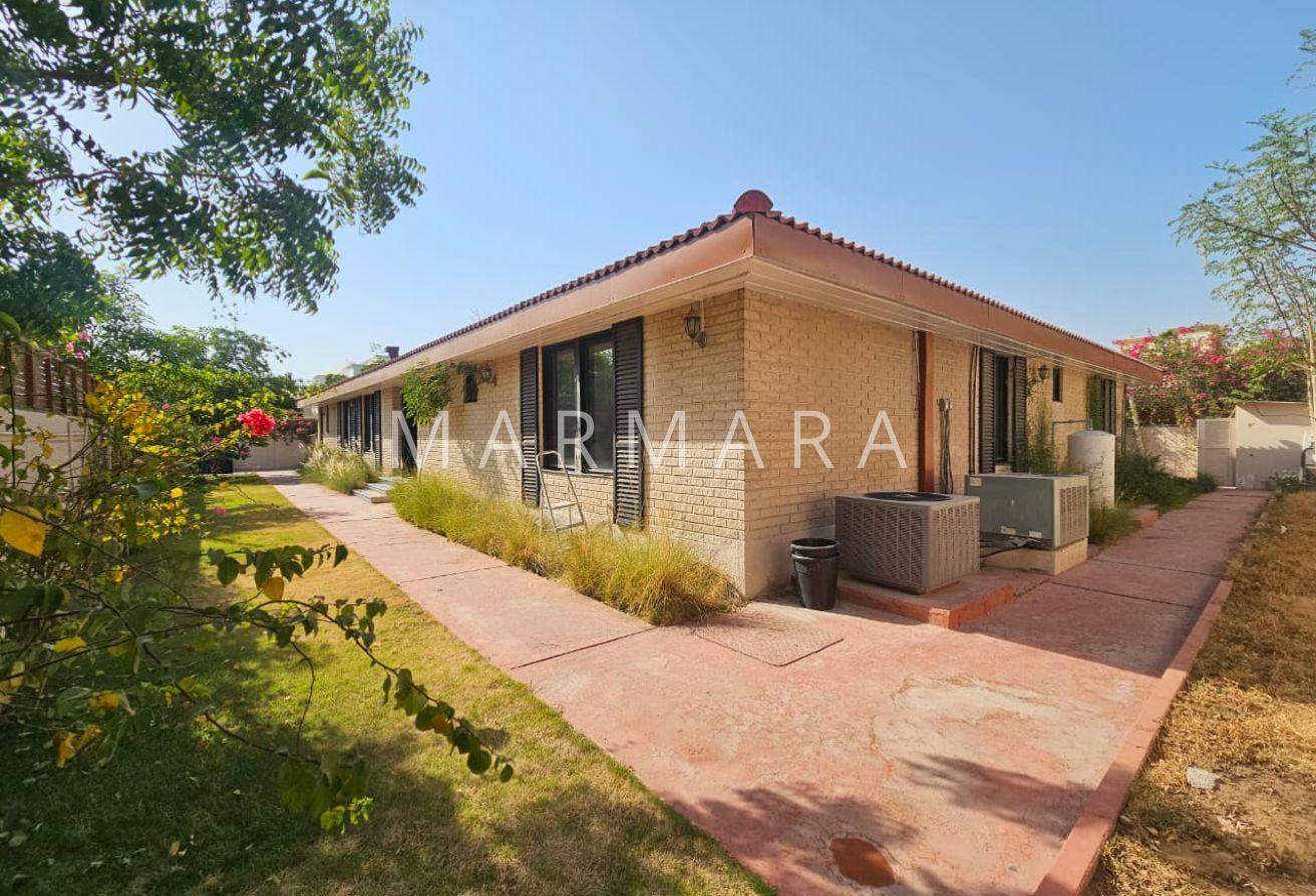 Renovated | Lovely Single story villa | Landscaped photo 19