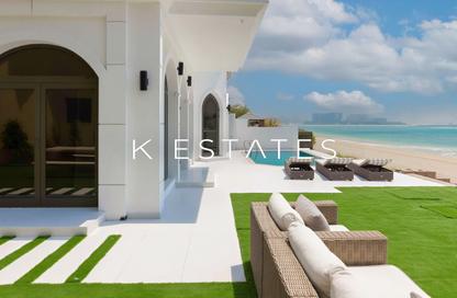 Villa - 5 - 6 for rent in Garden Homes Frond B - Garden Homes - Palm Jumeirah - Dubai