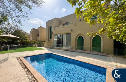 Villa - 4 - 6 for rent in Garden Hall - Oasis Clusters - Jumeirah Islands - Dubai Villa - 4 - 6 for rent in Garden Hall - Oasis Clusters - Jumeirah Islands - Dubai