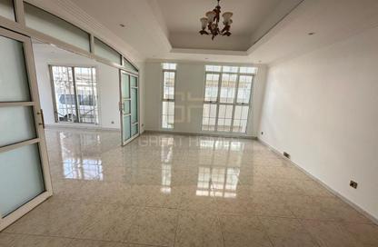Villa - 5 Bedrooms - 5 Bathrooms for rent in Mirdif Villas - Mirdif - Dubai
