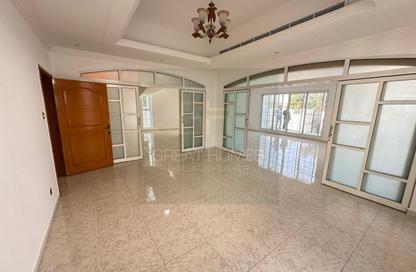 Villa - 5 Bedrooms - 5 Bathrooms for rent in Mirdif Villas - Mirdif - Dubai