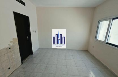 Apartment - Studio - 1 Bathroom for rent in Muwaileh - Sharjah