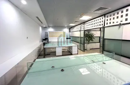 طابق كامل - استوديو - 2 حمامات للايجار في كورنيش راس الخيمة - رأس الخيمة