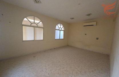 Villa - 7+ Bedrooms - 7+ Bathrooms for rent in Al Qusaidat - Ras Al Khaimah