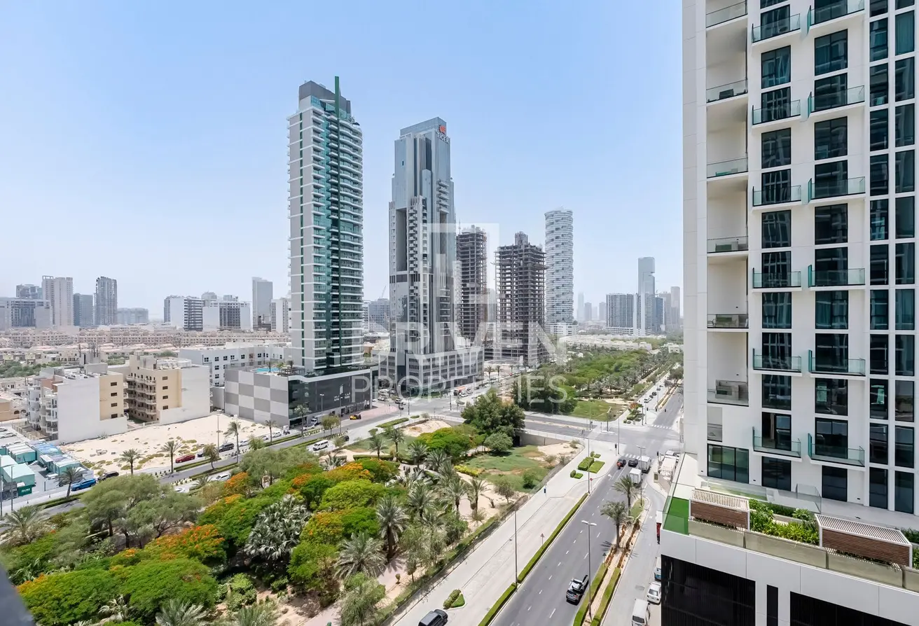 156942383 - Property Main Image