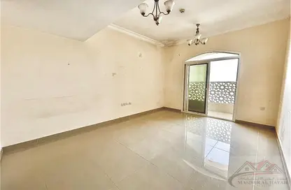 Apartment - 1 Bedroom - 2 Bathrooms for rent in Muwaileh 29 Building - Muwaileh - Sharjah