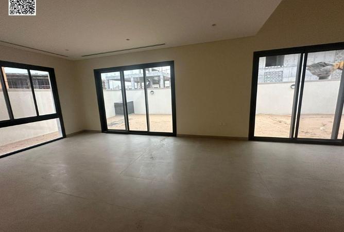 74645590 - صورة العقار 3