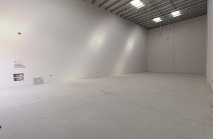Warehouse - Studio - 7+ Bathrooms for sale in Al Jurf Industrial 2 - Al Jurf Industrial - Ajman Warehouse - Studio - 7+ Bathrooms for sale in Al Jurf Industrial 2 - Al Jurf Industrial - Ajman