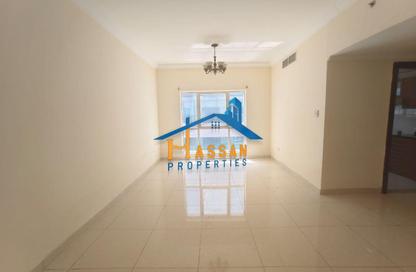 Apartment - 1 Bedroom - 2 Bathrooms for rent in Al Khan 9 building - Al Khan - Sharjah