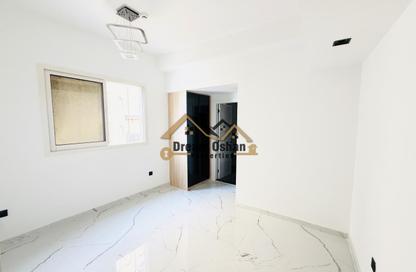 Apartment - 1 Bedroom - 2 Bathrooms for rent in Ali Building - Al Jaddaf - Dubai