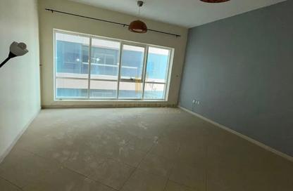 Apartment - 3 - 3 for sale in Al Noor Tower - Al Majaz 3 - Al Majaz - Sharjah Apartment - 3 - 3 for sale in Al Noor Tower - Al Majaz 3 - Al Majaz - Sharjah