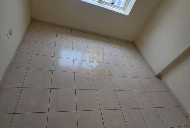 130658750 - Property Image 2