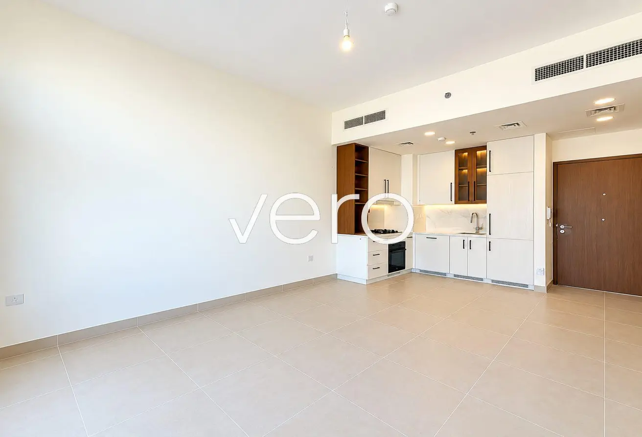 136107008 - Property Main Image