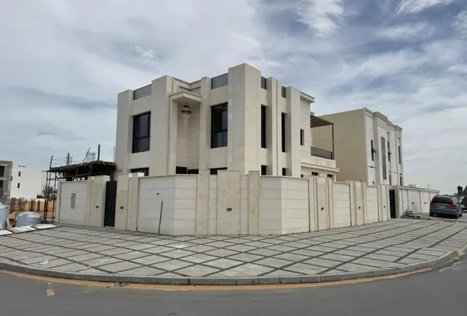 122456355 - Property Image 2