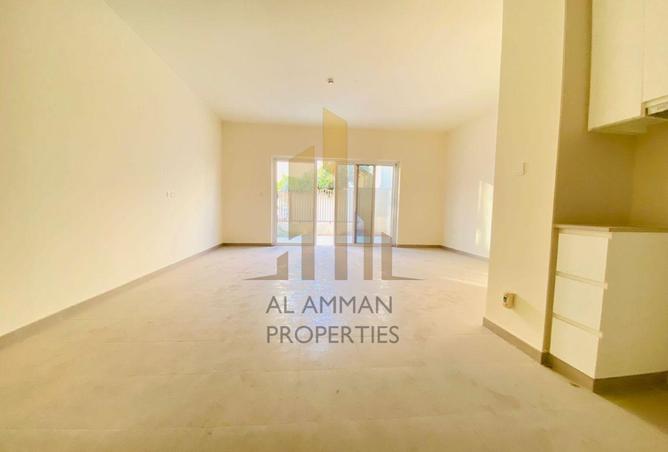 82388151 - Property Image 3