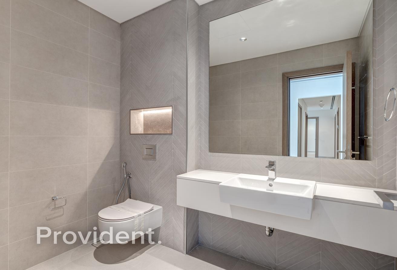 Burj, Community Views | High Floor | Move In Ready photo 9