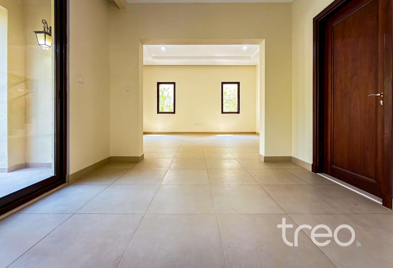 Maintained | Desirable Community | Vacant photo 4