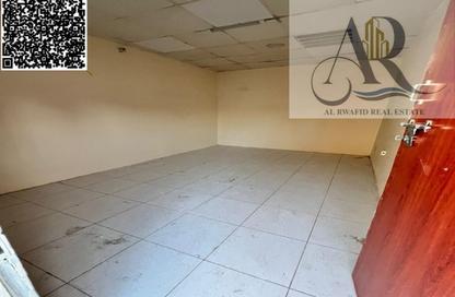 Labor Camp - Studio - 7+ for rent in Al Sajaa S - Al Sajaa - Sharjah