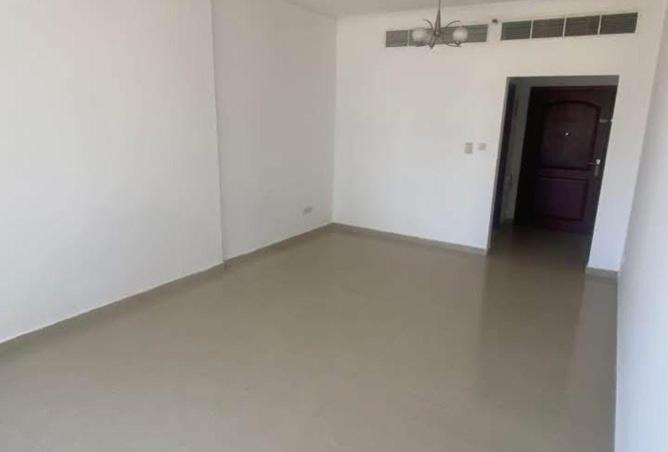 98254281 - Property Image 3
