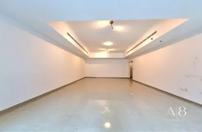 Apartment - 2 Bedrooms - 3 Bathrooms for rent in Emirates Crown - Dubai Marina - Dubai
