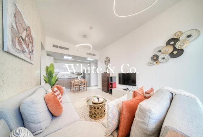 Fully Furnished | Chiller Free | Upgraded photo 3