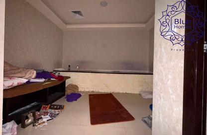 Shop - Studio - 1 Bathroom for rent in Zee Zee Tower - Al Barsha 1 - Al Barsha - Dubai