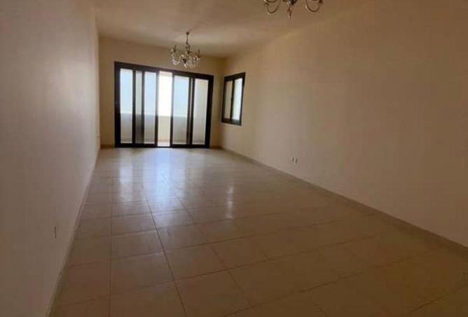 75403346 - Property Image 3