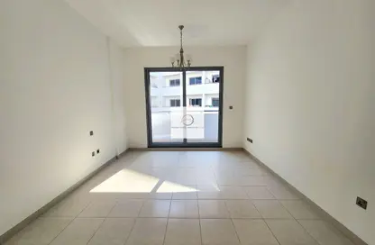 Apartment - Studio - 1 Bathroom for rent in Masaken Al Muraqqabat 01 - Al Muraqqabat - Deira - Dubai