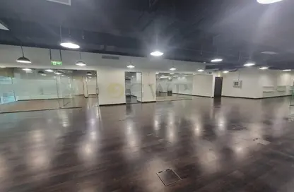 مكتب - استوديو - 2 حمامات للايجار في باي سكوير مبني رقم 7 - باي سكوير - الخليج التجاري - دبي