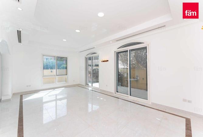 16035477 - Property Image 2