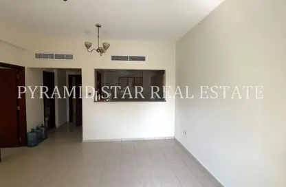 Apartment - 1 Bedroom - 2 Bathrooms for rent in Building J06 - Morocco Cluster - International City - Dubai Apartment - 1 Bedroom - 2 Bathrooms for rent in Building J06 - Morocco Cluster - International City - Dubai