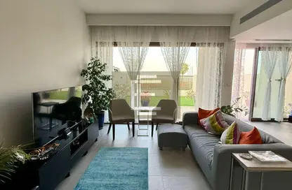 Villa - 3 Bedrooms - 4 Bathrooms for rent in La Violeta 2 - La Violeta - Villanova - Dubai Land - Dubai