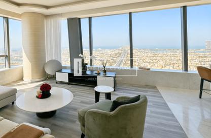 Apartment - 1 Bedroom - 2 Bathrooms for sale in The Palm Tower - Palm Jumeirah - Dubai