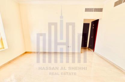 Apartment - 1 Bedroom - 1 Bathroom for rent in Muwailih Building - Muwaileh - Sharjah
