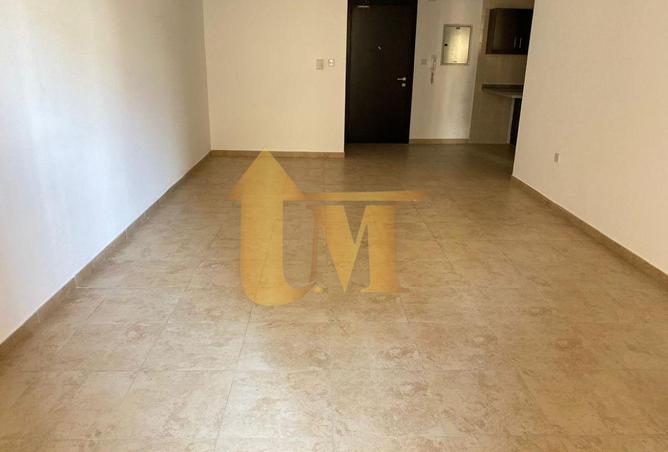 73864110 - صورة العقار 3