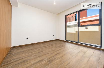 Townhouse - 5 - 6 for sale in Portofino - Damac Lagoons - Dubai