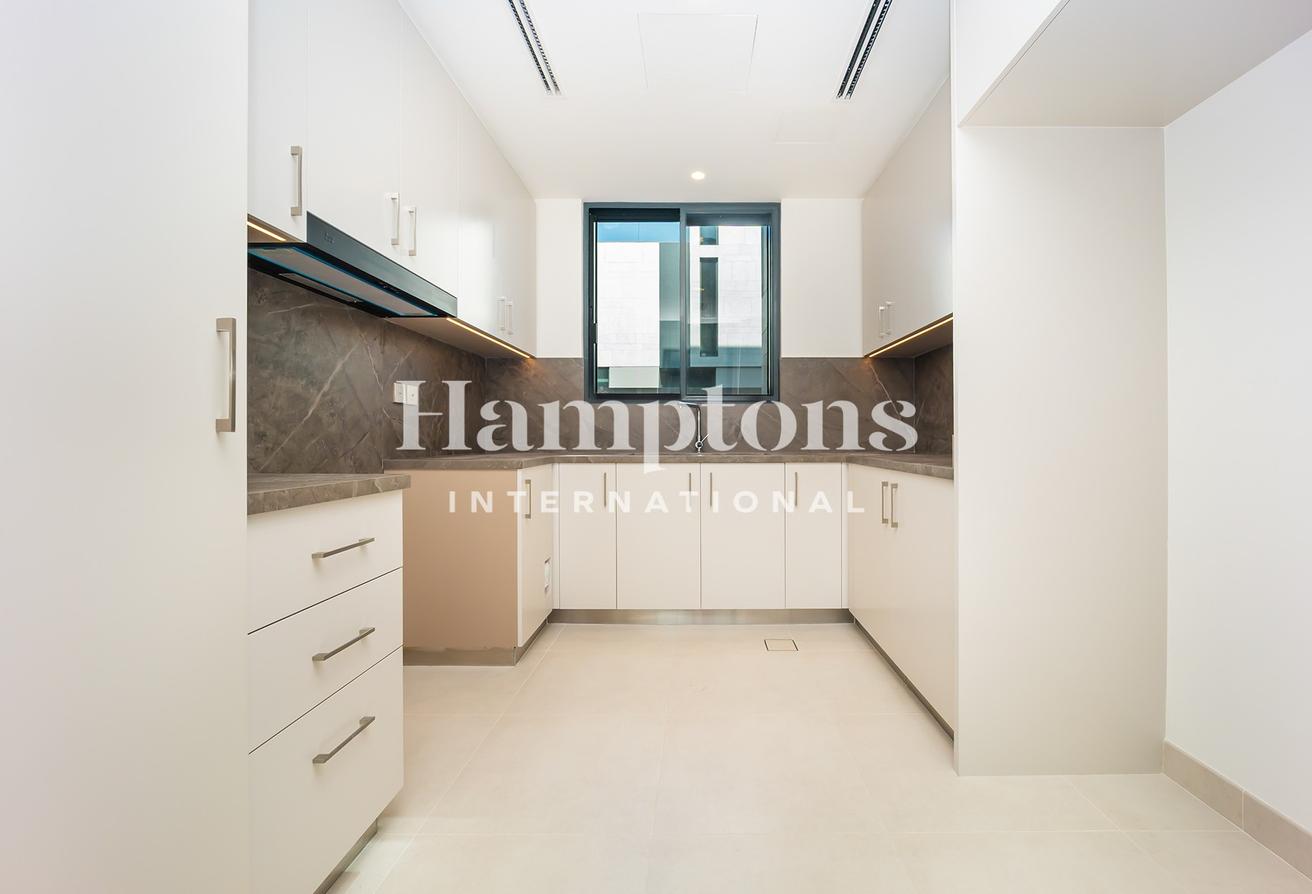 Vastu Compliant | Brand New | Available Now photo 6