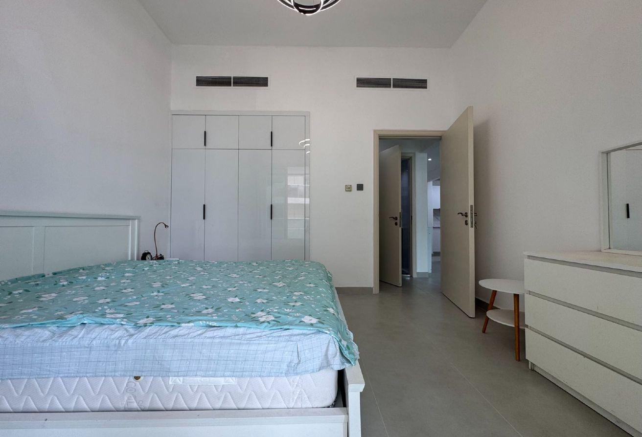 Fully upgraded/Fully furnished/Ready to move photo 10