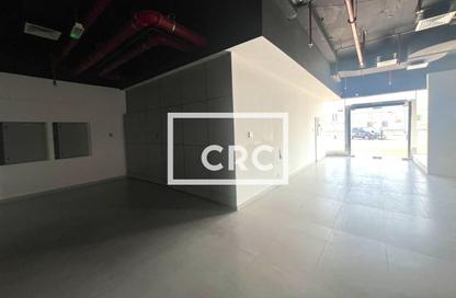 Retail - Studio - 1 for rent in Ruby Tower 2 - Sheikh Zayed Road - Dubai