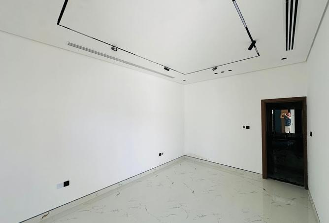 116355984 - Property Image 3