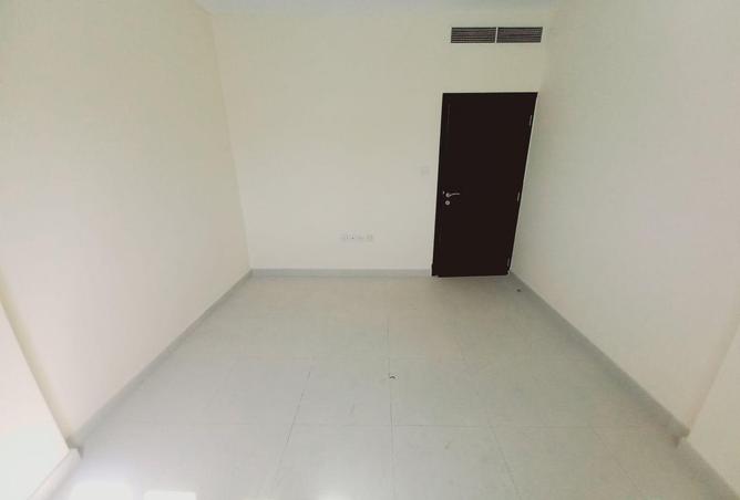 90932915 - صورة العقار 2