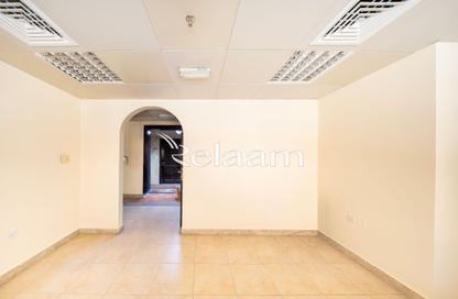 Office Space - Studio - 1 Bathroom for rent in Al Niyadat - Al Ain