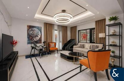 Villa - 4 - 4 for sale in Meadows 2 - Meadows - Dubai