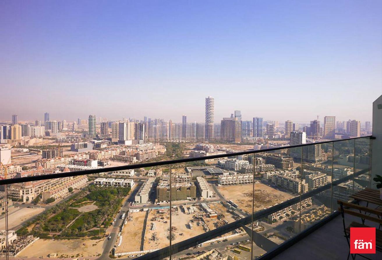 Luxury Furnished 1br| High Floor | Bloom Tower photo 7