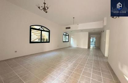 Villa - 3 - 4 for rent in Garden Villas - Umm Suqeim 2 - Umm Suqeim - Dubai