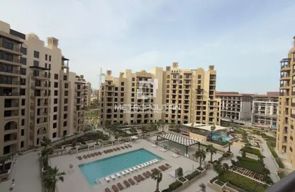 عمارة بالكامل - غرفة نوم - 1 حمام للبيع في الجازي 3 - مدينة جميرا ليفينج - أم سقيم - دبي