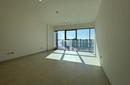 Apartment - 3 Bedrooms - 4 Bathrooms for rent in Radiant Square - City Of Lights - Al Reem Island - Abu Dhabi Apartment - 3 Bedrooms - 4 Bathrooms for rent in Radiant Square - City Of Lights - Al Reem Island - Abu Dhabi